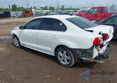 2013 Volkswagen Jetta 2.0L Tdi from USA, damaged, VIN 3VWLL7AJ3DM418377